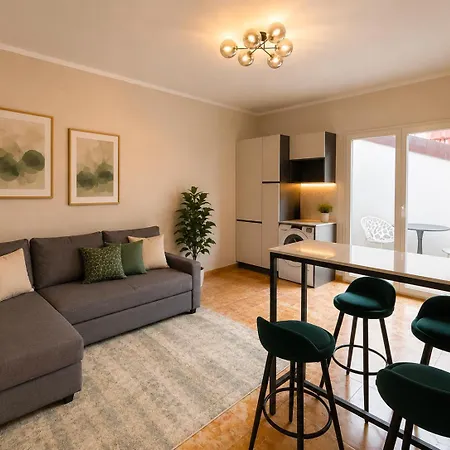 Galeo Aparthotel 3*